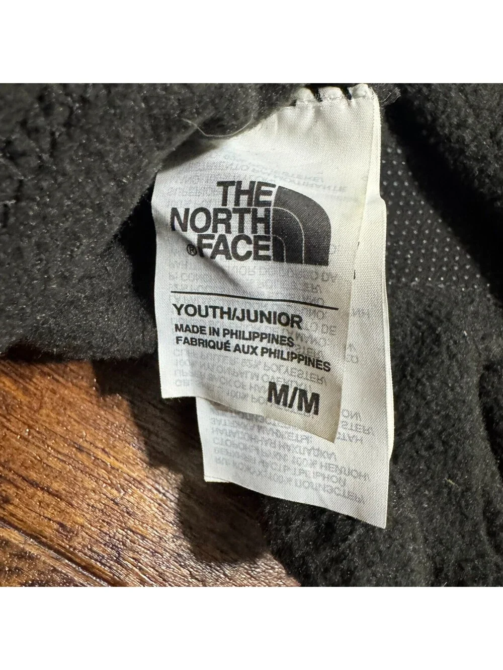 The North Face Youth Medium Black Denali Etip Fleece Winter Gloves Boys Girls